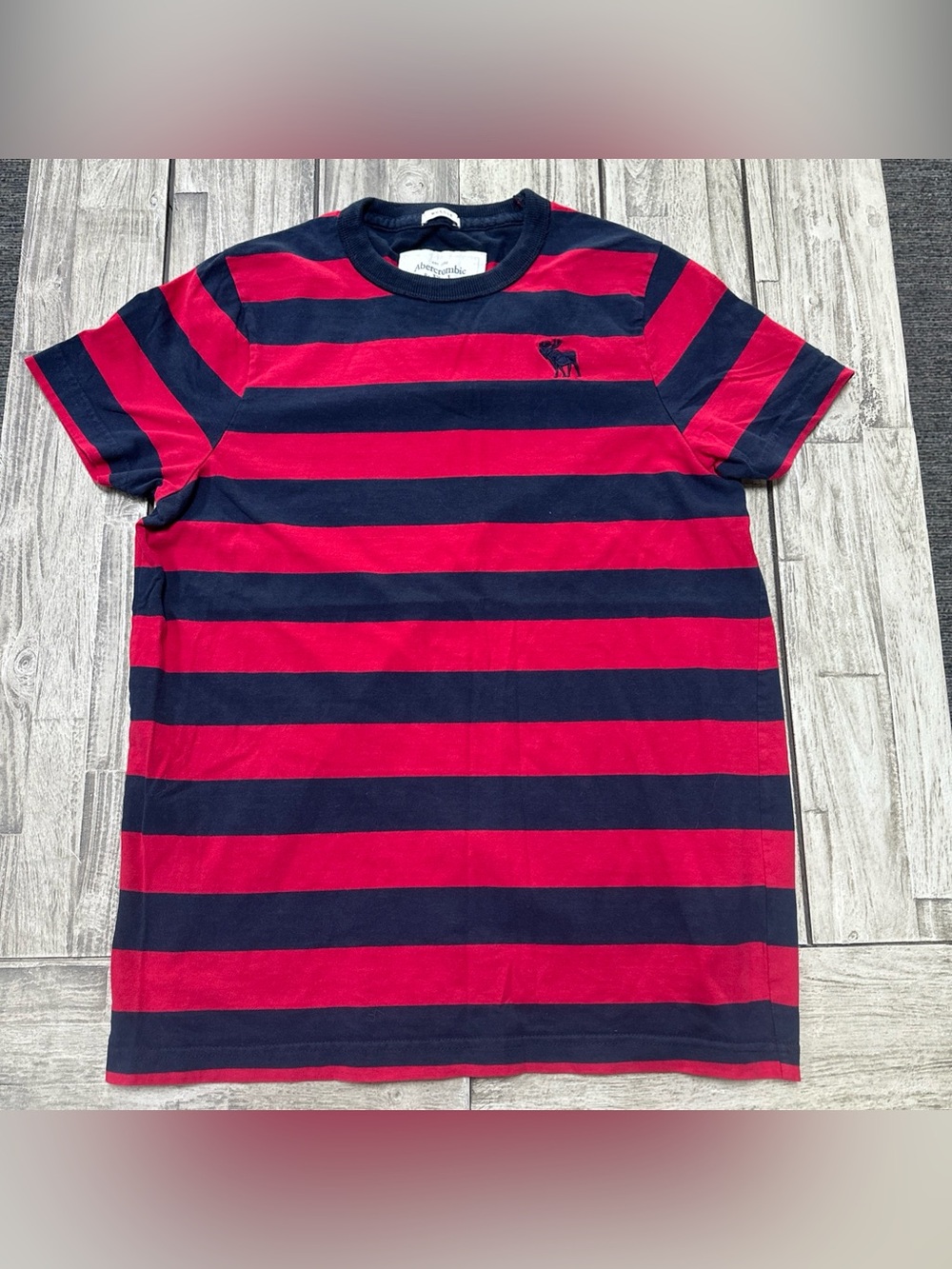 VTG Y2K Abercrombie & Fitch Striped Muscle Fit Tee Red Blue XL Moose Logo Preppy